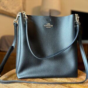Coach Mollie Bucket Bag in Black